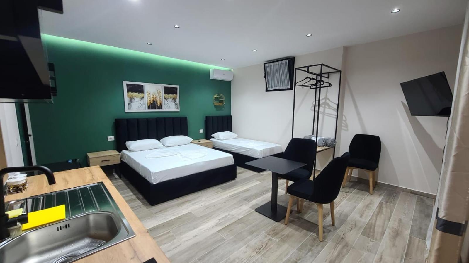 Guest House Tian & Hojz Durrës 외부 사진