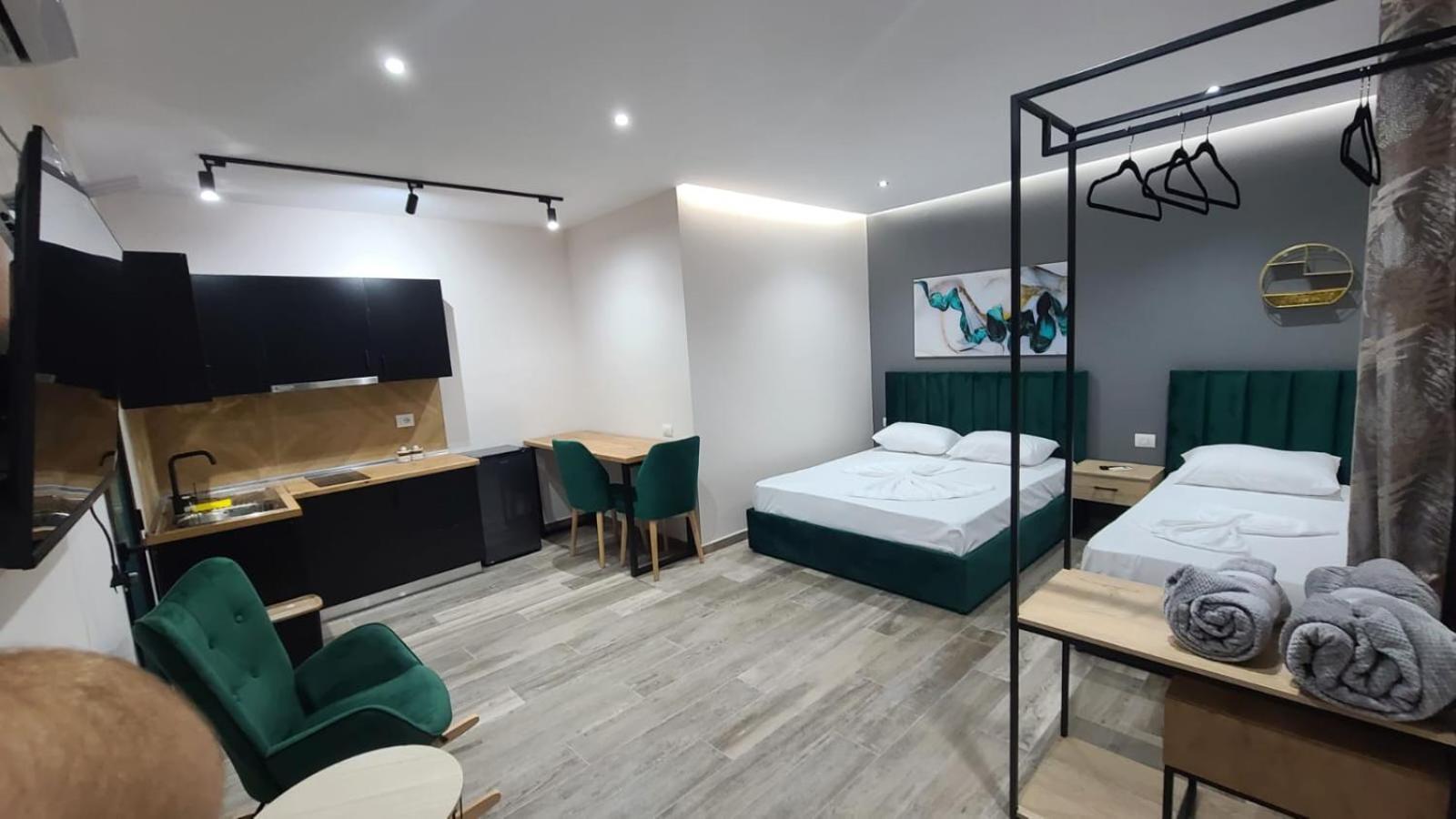 Guest House Tian & Hojz Durrës 외부 사진