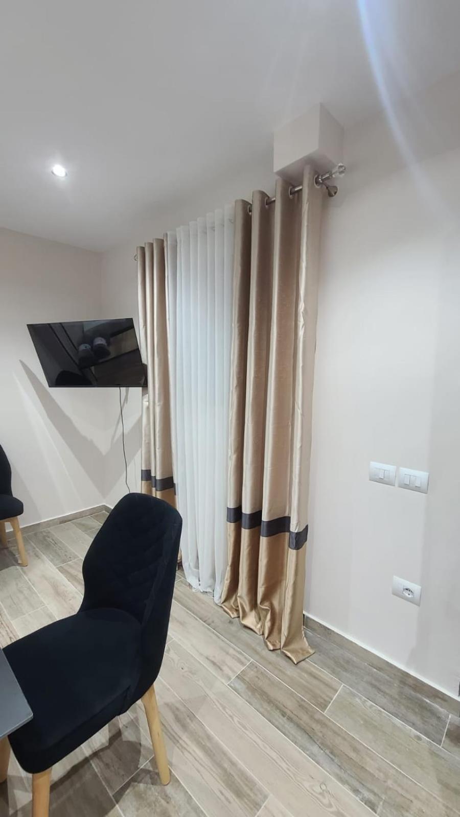 Guest House Tian & Hojz Durrës 외부 사진