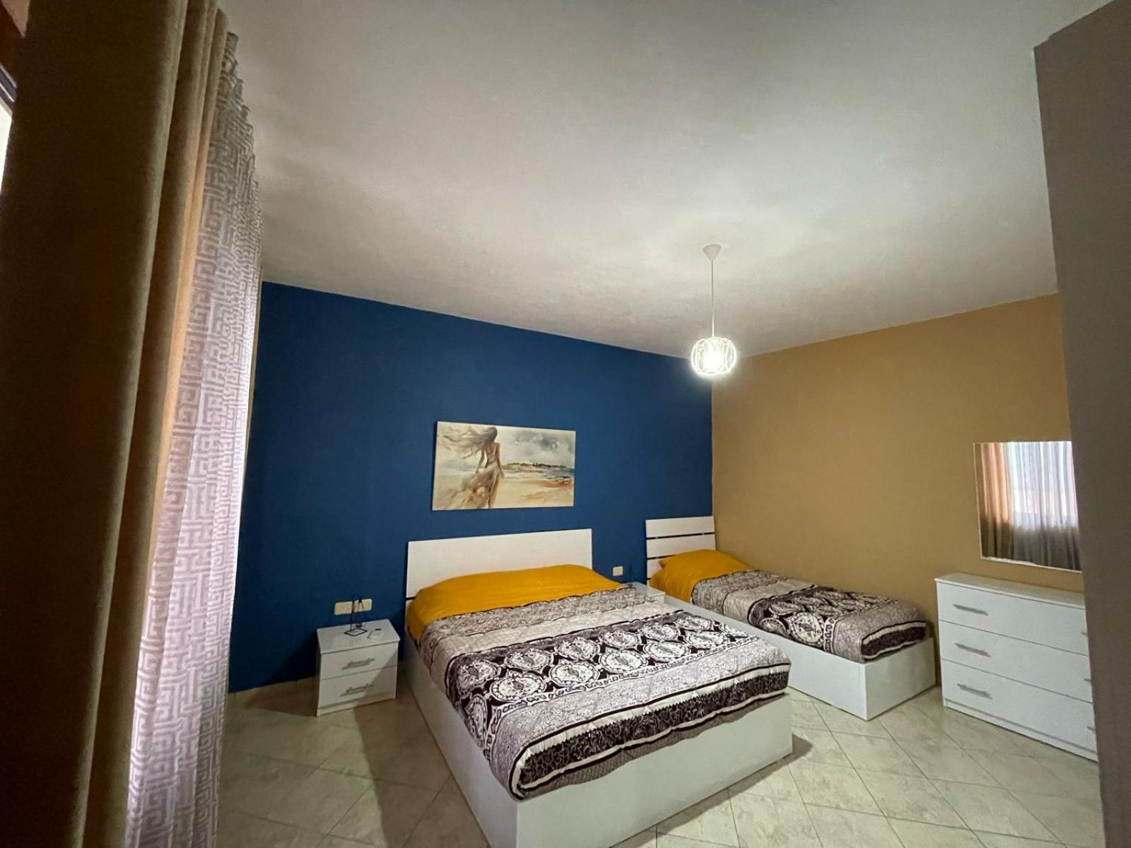 Guest House Tian & Hojz Durrës 객실 사진